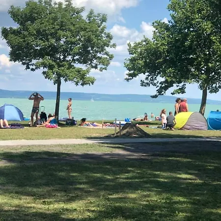 Appartement Tancsis Ueduelo 1/5 Balatonlelle