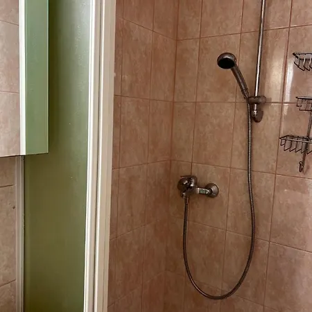 Tancsis Ueduelo 1/5 Appartement *